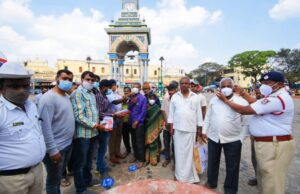 ಮುಂಬರುವ ಹಬ್ಬಗಳ ಹಿನ್ನೆಲೆಯಲ್ಲಿ ಸಾರ್ವಜನಿಕರಿಗೆ ಕೋವಿಡ್ ಜಾಗೃತಿ