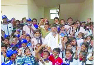 ಡಿ.ಕೆ.ಶಿವಕುಮಾರ್ ವಿರುದ್ಧ ಮಕ್ಕಳ ಹಕ್ಕು ರಕ್ಷಣಾ ಆಯೋಗದಿಂದ ಸ್ವಯಂಪ್ರೇರಿತ ದೂರು ದಾಖಲು