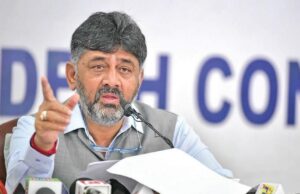 ರಾಷ್ಟ್ರಧ್ವಜ ಕಂಬದ ಮೇಲೆ ಬೇರೆ ಧ್ವಜ ಹಾರಿಸಲು ಅವಕಾಶವಿಲ್ಲ: ಡಿಕೆಶಿ