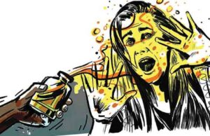 ವಿರೋಧದ ನಡುವೆ ಪರೀಕ್ಷೆ ಬರೆದ ಅಪ್ರಾಪ್ತ ಪತ್ನಿ ಮೇಲೆ ಆ್ಯಸಿಡ್ ಎರಚಿದ ಪತಿ