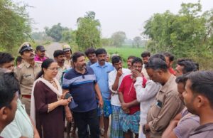 ಯಮ್ಮಿಗನೂರಿಗೆ ಭೇಟಿ ನೀಡಿ ಬೆಳೆ ನಷ್ಟ ಪರಿಶೀಲಿಸಿದ ಕೃಷಿ ಸಚಿವ ಬಿ.ಸಿ.ಪಾಟೀಲ್
