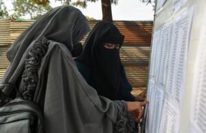 ಹಿಜಾಬ್ ಗಾಗಿ ಕಾನೂನು ಹೋರಾಟ ಮಾಡುತ್ತಿರುವ ವಿದ್ಯಾರ್ಥಿನಿಯರು ಪರೀಕ್ಷೆಗೆ ಗೈರು