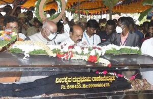 ದಾವಣಗೆರೆ ಮೆಡಿಕಲ್ ಕಾಲೇಜಿಗೆ ನವೀನ್ ಮೃತದೇಹ ಹಸ್ತಾಂತರ