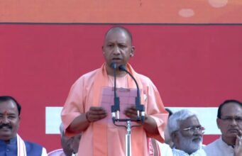 ಉತ್ತರ ಪ್ರದೇಶದ ಮುಖ್ಯಮಂತ್ರಿಯಾಗಿ ಯೋಗಿ ಆದಿತ್ಯನಾಥ್ ಪ್ರಮಾಣ ವಚನ ಸ್ವೀಕಾರ