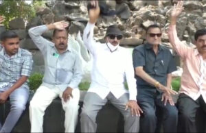 ಹಿಂದಿ ಹೇರಿಕೆ ವಿರುದ್ಧ ವಾಟಾಳ್ ನಾಗರಾಜ್ ಧರಣಿ