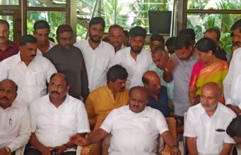 ಯುವಕನ ಕೊಲೆ ಪ್ರಕರಣ: ದಲಿತ ಯುವಕ ಎಂದ ಸಚಿವರು, ಹಿಂದೂ ಯುವಕ ಎಂದು ಹೇಳಲಿಲ್ಲ ಏಕೆ?: ಹೆಚ್ ಡಿಕೆ