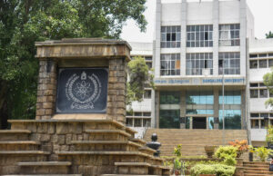 ಸಾಮೂಹಿಕ ರಾಜೀನಾಮೆ ಸಲ್ಲಿಸಲು ಬೆಂಗಳೂರು ವಿವಿ ಸಿಂಡಿಕೇಟ್ ಸದಸ್ಯರ ತೀರ್ಮಾನ