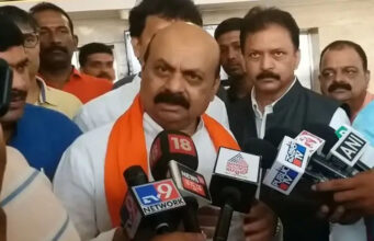 ಸಚಿವ ಈಶ್ವರಪ್ಪ ಅವರನ್ನು ಕರೆಸಿ ಮಾತಾಡುವೆ: ಸಿಎಂ ಬೊಮ್ಮಾಯಿ