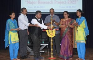 ವಿದ್ಯಾರ್ಥಿಗಳಲ್ಲಿ ಇಚ್ಛಾಶಕ್ತಿ ತುಂಬಾ ಮುಖ್ಯ: ಮೈಸೂರು ವಿವಿ ಕುಲಸಚಿವ ಪ್ರೊ.ಆರ್.ಶಿವಪ್ಪ