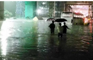 ಮಳೆ ನೀರು ನುಗ್ಗಿದ ಮನೆಯವರಿಗೆ 25 ಸಾವಿರ ರೂ. ಪರಿಹಾರ