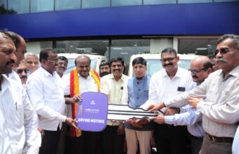 ಪಂಚರತ್ನ ಕಾರ್ಯಕ್ರಮದ ಪ್ರಚಾರಕ್ಕೆ 123 ವಾಹನಗಳನ್ನು ಖರೀದಿಸಿದ ಜೆಡಿಎಸ್