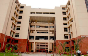 ಸಹಿ ಮಾಡಲ್ಪಟ್ಟ ಖಾಲಿ ಚೆಕ್ ಕೆಲವು ಪಾವತಿಗಾಗಿ ಹಸ್ತಾಂತರಿಸಿದರೆ ಸಮ್ಮಿಶ್ರ ಸಾಕ್ಷ್ಯದ ಅನುಪಸ್ಥಿತಿಯಲ್ಲಿ S. 139 NI ಕಾಯಿದೆಯ ಅಡಿಯಲ್ಲಿ ಊಹೆಗೆ ಒಳಗಾಗುತ್ತದೆ: ದ್ವಾರಕಾ ನ್ಯಾಯಾಲಯ