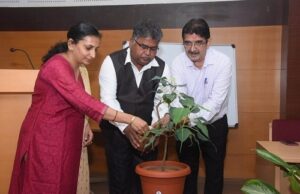 ಹೊಸ ಆಲೋಚನೆ ಇದ್ದಾಗ ಮಾತ್ರ ಬದುಕಿನಲ್ಲಿ ಚಲನಶೀಲತೆ: ಪ್ರೊ.ಆರ್.ಶಿವಪ್ಪ