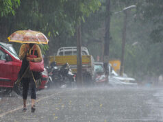 ಮುಂದಿನ ಮೂರು ದಿನ ಕರ್ನಾಟಕದಲ್ಲಿ ಭಾರಿ ಮಳೆಯ ಮುನ್ಸೂಚನೆ: ಏಳು ಜಿಲ್ಲೆಗಳಿಗೆ ಆರೆಂಜ್ ಅಲರ್ಟ್