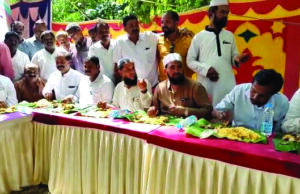 ಸೌಹಾರ್ದಕ್ಕಾಗಿ ಸಹಪಂಕ್ತಿ ಭೋಜನ: ದ್ರಾವಿಡ, ಮುಸ್ಲಿಂ, ಕ್ರೈಸ್ತ ಮುಖಂಡರು ಭಾಗಿ