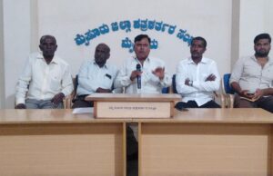 ಪೌರ ಕಾರ್ಮಿಕರ ಸೇವೆ ಖಾಯಮಾತಿಗೆ ಒತ್ತಾಯಿಸಿ ಜು.1 ರಿಂದ ಅನಿರ್ಧಿಷ್ಟಾವಧಿ ಮುಷ್ಕರ