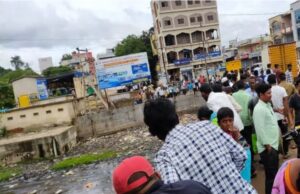 ಹಳ್ಳದಲ್ಲಿ ತೇಲಿಬಂದ 7 ಭ್ರೂಣಗಳು