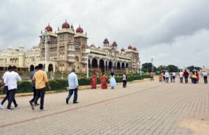 ಮೈಸೂರು ರಾಜಮನೆತನಕ್ಕೆ ಪರಿಹಾರ ನೀಡದ್ದಕ್ಕೆ ಸರ್ಕಾರಿ ಕಟ್ಟಡ ವಶ
