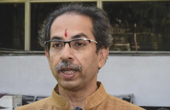 ಮುಂಬೈಗೆ ಮರಳಿ, ಮಾತುಕತೆ ಮೂಲಕ ಸಮಸ್ಯೆ ಬಗೆಹರಿಸೋಣ: ಉದ್ದವ್ ಠಾಕ್ರೆ