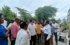 ನರ್ಮ್ ಮನೆಗಳಿಗೆ ಭೇಟಿ ನೀಡಿ ಪರಿಶೀಲಿಸಿ, ಅಭಿವೃದ್ಧಿ ಕಾಮಗಾರಿ ಕೈಗೊಳ್ಳುವಂತೆ ಸೂಚಿಸಿದ ಶಾಸಕ ಎಲ್.ನಾಗೇಂದ್ರ