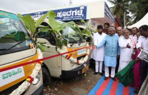 ಮೈಸೂರು: ಘನತ್ಯಾಜ್ಯ ನಿರ್ವಹಣಾ ವಾಹನಗಳಿಗೆ ಚಾಲನೆ