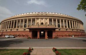 ಅನುಚಿತ ವರ್ತನೆ: ಮೂವರು ಸಂಸದರ ಅಮಾನತು