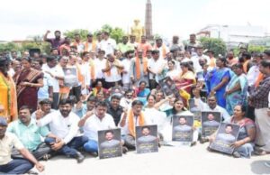 ಪ್ರವೀಣ್ ಹತ್ಯೆ ಖಂಡಿಸಿ ಮೈಸೂರಿನಲ್ಲಿ ಬಿಜೆಪಿ ಕಾರ್ಯಕರ್ತರ ಪ್ರತಿಭಟನೆ