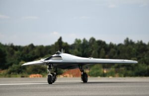 ಮಾನವರಹಿತ ಡಿಆರ್ಡಿಒ ಯುದ್ಧ ವಿಮಾನ ಯಶಸ್ವಿ ಹಾರಾಟ