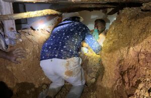 ಶೆಡ್ ಮೇಲೆ ಗುಡ್ಡ ಕುಸಿತ: ಮೂವರ ಸಾವು, ಓರ್ವನ ಸ್ಥಿತಿ ಗಂಭೀರ