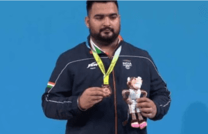 ಕಾಮನ್ ವೆಲ್ತ್ ಕ್ರೀಡಾಕೂಟ: ಕಂಚು ಗೆದ್ದ ಲವ್ ಪ್ರೀತ್ ಸಿಂಗ್