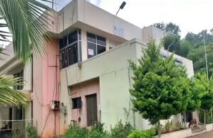 ಮಹಿಳಾ ಹೆಡ್ ಕಾನ್ಸ್’ಟೇಬಲ್’ಗೆ ಡ್ರ್ಯಾಗರ್ ನಿಂದ ಇರಿದ ರೌಡಿ