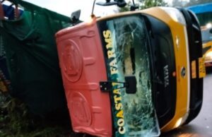 ಮಡಿಕೇರಿ: ಲಾರಿ ಮಗುಚಿ ಚಾಲಕ ಸಾವು