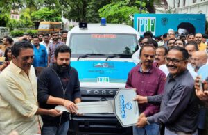 ಅಪ್ಪು ವ್ಯಕ್ತಿತ್ವದ ಮುಂದೆ ನಾವೆಲ್ಲರೂ ಸಣ್ಣವರು: ನಟ ಪ್ರಕಾಶ್ ರಾಜ್