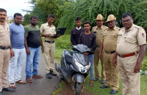 ಬೈಕ್ಗಳನ್ನು ಕದ್ದು ಮಾರುತ್ತಿದ್ದ ಇಬ್ಬರು ಆರೋಪಿಗಳ ಬಂಧನ