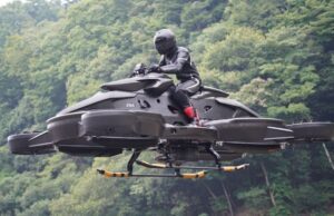 ವಿಶ್ವದ ಮೊದಲ ಹಾರುವ ಬೈಕ್: ಜಪಾನ್’ನಲ್ಲಿ ಬಿಡುಗಡೆ