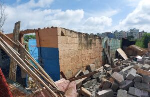 ಅನಧಿಕೃತವಾಗಿ ನಿರ್ಮಿಸಿಕೊಂಡಿದ್ದ ಚರ್ಚ್ ತೆರವುಗೊಳಿಸಿದ ಬಿಬಿಎಂಪಿ ಅಧಿಕಾರಿಗಳು