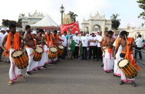 ಸ್ವಚ್ಛ ಭಾರತದೆಡೆಗೆ ಮೈಸೂರಿನ ನಡಿಗೆ ಕಾರ್ಯಕ್ರಮಕ್ಕೆ ಎಸ್.ಟಿ.ಸೋಮಶೇಖರ್ ಚಾಲನೆ