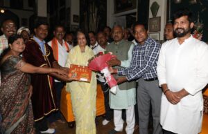 ದಸರಾ ಮಹೋತ್ಸವಕ್ಕೆ ರಾಜವಂಶಸ್ಥೆ ಪ್ರಮೋದಾದೇವಿ ಒಡೆಯರ್ ಅವರಿಗೆ ಸಚಿವ ಎಸ್.ಟಿ.ಸೋಮಶೇಖರ್ ರವರಿಂದ ಅಧಿಕೃತ ಆಹ್ವಾನ