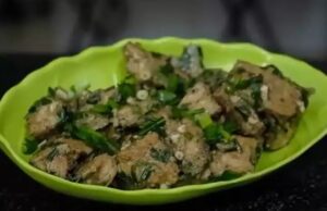 ರುಚಿರುಚಿಯಾದ ಗಾರ್ಲಿಕ್ ಬಟರ್ ಚಿಕನ್ ಮಾಡುವ ವಿಧಾನ