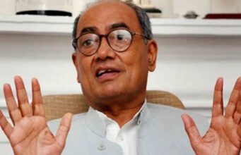 ಕಾಂಗ್ರೆಸ್ ಅಧ್ಯಕ್ಷ ಸ್ಥಾನದ ಸ್ಪರ್ಧೆಯಿಂದ ಹಿಂದೆ ಸರಿದ ದಿಗ್ವಿಜಯ್ ಸಿಂಗ್: ಖರ್ಗೆಗೆ ಬೆಂಬಲ