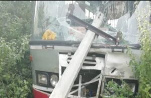 ಕೆಎಸ್’ಆರ್’ಟಿಸಿ ಬಸ್ – ಬೈಕ್ ನಡುವೆ ಅಪಘಾತ: ಮೂವರ ಸಾವು