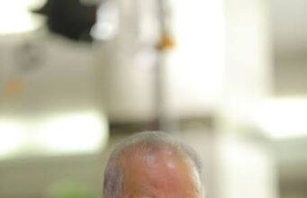 ತೆಲುಗು ನಟ ಮಹೇಶ್ ಬಾಬು ತಂದೆ ಸೂಪರ್ ಸ್ಟಾರ್ ಖ್ಯಾತಿಯ ಕೃಷ್ಣ ನಿಧನ