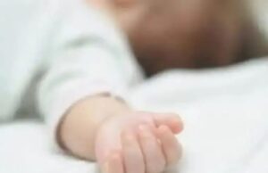 ಬಿಸಿ ಸಾಂಬಾರು ಪಾತ್ರೆಗೆ ಬಿದ್ದು ಮಗು ಸಾವು