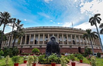 ದೆಹಲಿಯಲ್ಲಿ ನಾಗರಿಕ ಸೇವಾ ಪ್ರಾಧಿಕಾರ ರಚಿಸಿ ಕೇಂದ್ರದಿಂದ ಸುಗ್ರೀವಾಜ್ಞೆ