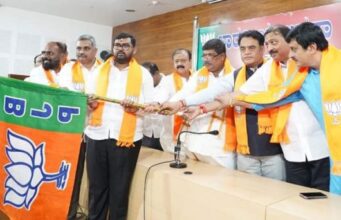 ಬಿಜೆಪಿ ಸೇರ್ಪಡೆಗೊಂಡ ಸಂಸದೆ ಸುಮಲತಾ ಆಪ್ತ ಇಂಡವಾಳ ಸಚ್ಚಿದಾನಂದ ಮೂರ್ತಿ