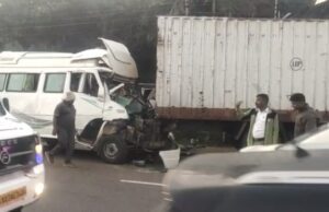 ಟೆಂಪೊ ಟ್ರಾವಲರ್ – ಕ್ಯಾಂಟರ್ ವಾಹನ ನಡುವೆ ಅಪಘಾತ: ಇಬ್ಬರು ಸಾವು