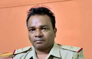 ಸಾರ್ವಜನಿಕರಿಂದ ಹಣ ವಸೂಲಿ ಮಾಡುತ್ತಿದ್ದ ನಕಲಿ ಪೊಲೀಸ್ ಬಂಧನ