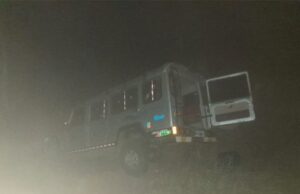 ಶಾಲಾ ವಿದ್ಯಾರ್ಥಿಗಳಿದ್ದ ಕ್ರೂಸರ್ ಪಲ್ಟಿ; ಹಲವರಿಗೆ ಗಂಭೀರ ಗಾಯ