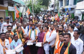 ಸುಬ್ಬರಾಯನಕೆರೆ ವ್ಯಾಪ್ತಿಯಲ್ಲಿ ಶಾಸಕ ಎಲ್. ನಾಗೇಂದ್ರ ಪ್ರಚಾರ