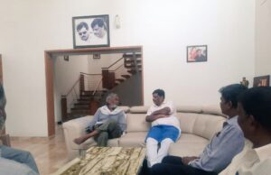 ಸಚಿವ ಡಾ.ಎಚ್.ಸಿ. ಮಹದೇವಪ್ಪರನ್ನು ಭೇಟಿಯಾದ ಹಿರಿಯ ಸಾಹಿತಿ ದೇವನೂರ ಮಹದೇವ ಭೇಟಿ
